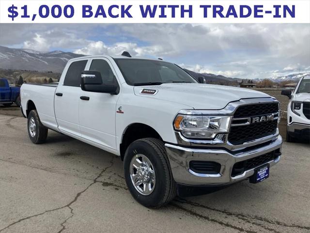 2024 RAM 3500 Tradesman Crew Cab 4x4 8 Box