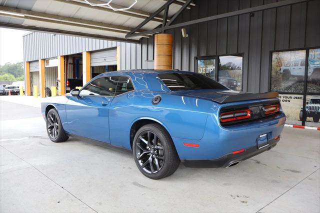 2022 Dodge Challenger SXT