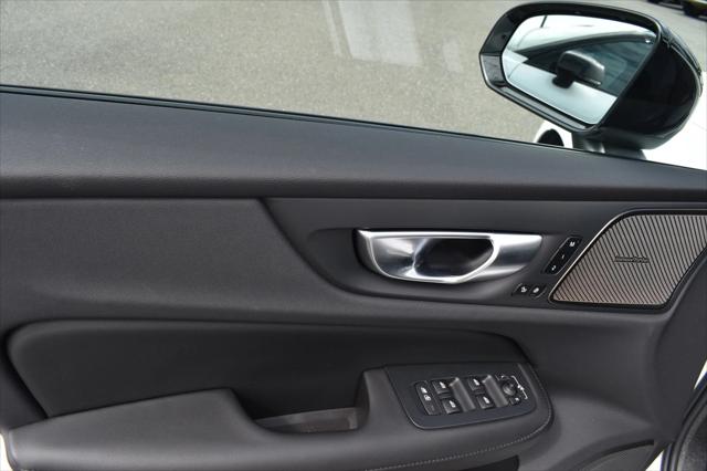 2025 Volvo S60 Plus