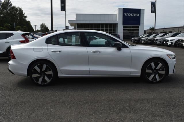 2025 Volvo S60 Plus