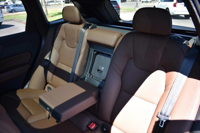 2025 Volvo XC60 Plug-In Hybrid Plus