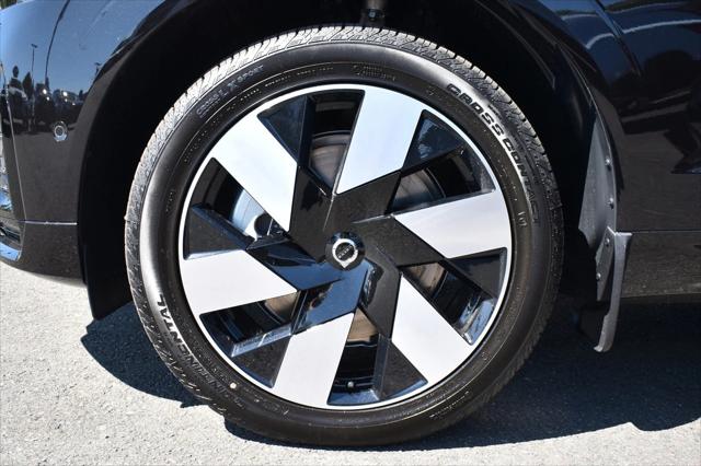 2025 Volvo XC60 Plug-In Hybrid Plus