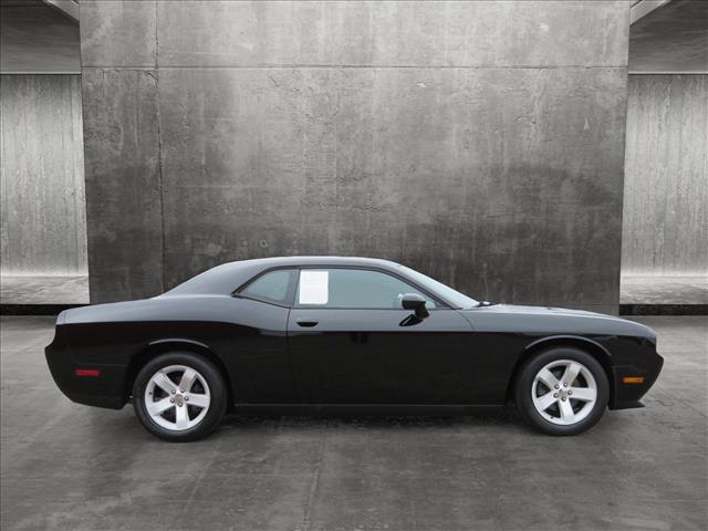 2012 Dodge Challenger SXT