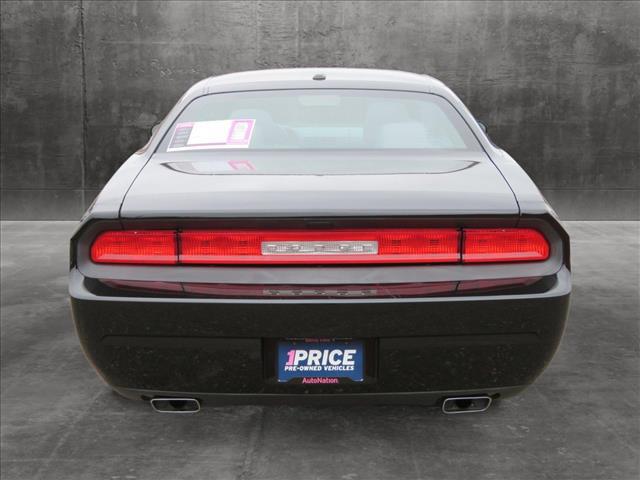 2012 Dodge Challenger SXT