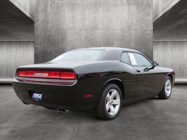 2012 Dodge Challenger SXT
