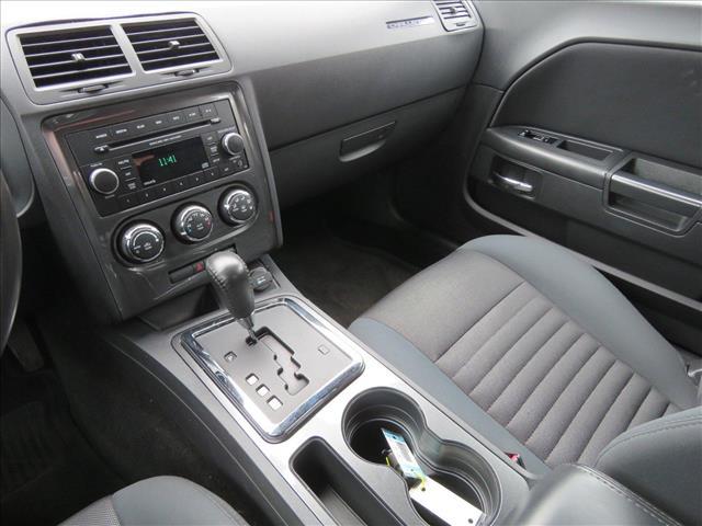 2012 Dodge Challenger SXT