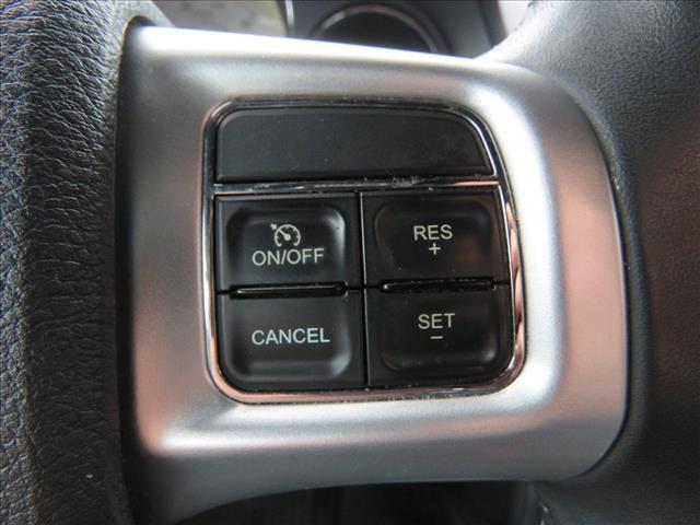 2012 Dodge Challenger SXT
