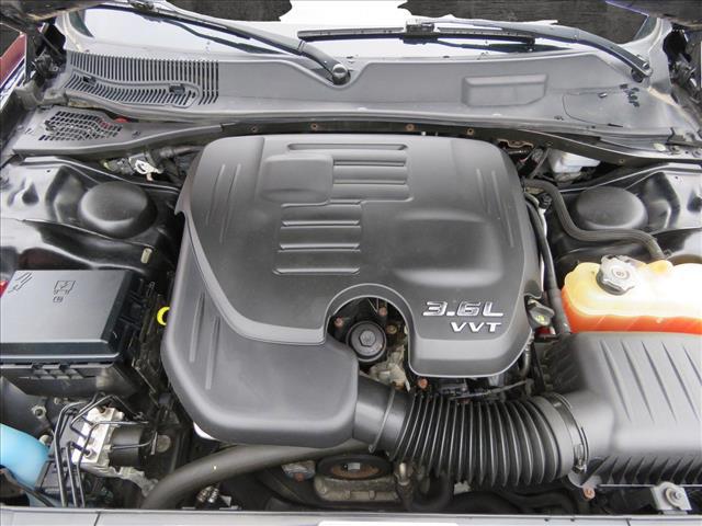2012 Dodge Challenger SXT