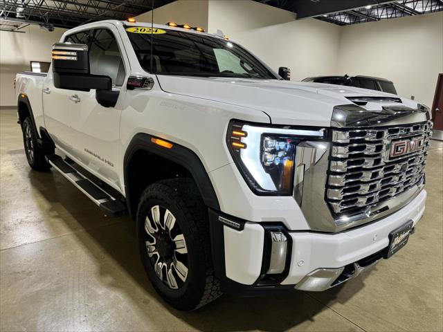 2024 GMC Sierra 3500HD Denali