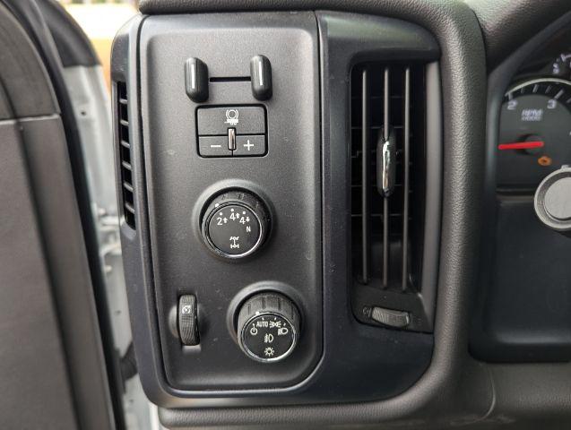 2024 Chevrolet Silverado 6500HD 1WT