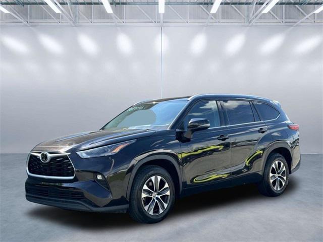 New & Used Toyota Highlander for Sale near Me | Discover Cars for Sale