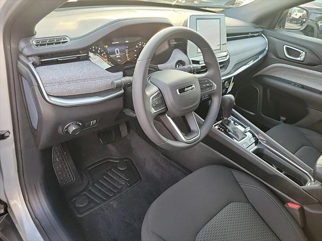 2025 Jeep Compass COMPASS SPORT 4X4