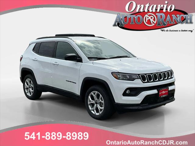 2025 Jeep Compass COMPASS LATITUDE 4X4