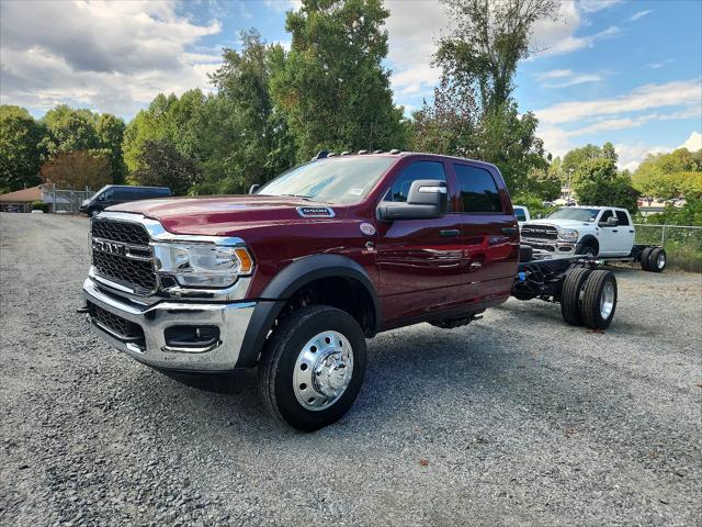 2024 RAM Ram 5500 Chassis Cab RAM 5500 TRADESMAN CHASSIS CREW CAB 4X2 84 CA