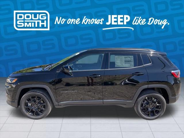 2025 Jeep Compass COMPASS LATITUDE 4X4