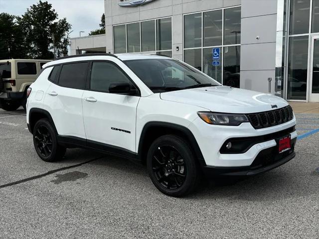 2025 Jeep Compass COMPASS LATITUDE 4X4