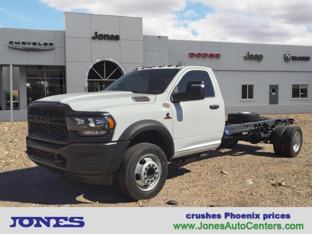 2024 RAM Ram 5500 Chassis Cab RAM 5500 TRADESMAN CHASSIS REGULAR CAB 4X2 120 CA