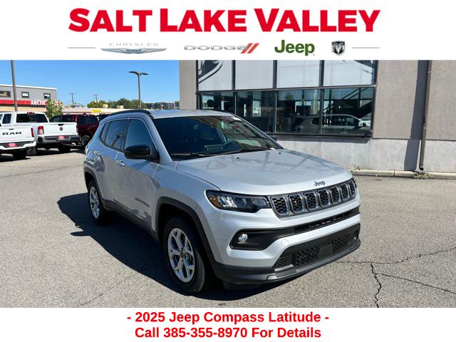 2025 Jeep Compass COMPASS LATITUDE 4X4