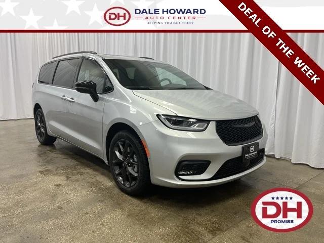 2024 Chrysler Pacifica PACIFICA LIMITED AWD