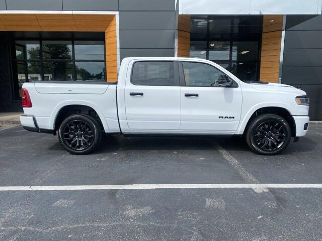 2025 RAM Ram 1500 RAM 1500 LIMITED CREW CAB 4X4 57 BOX