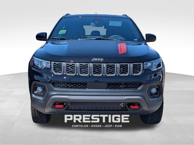 2025 Jeep Compass COMPASS TRAILHAWK 4X4