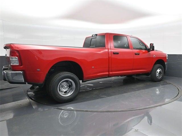 2024 RAM Ram 3500 RAM 3500 TRADESMAN CREW CAB 4X4 8 BOX