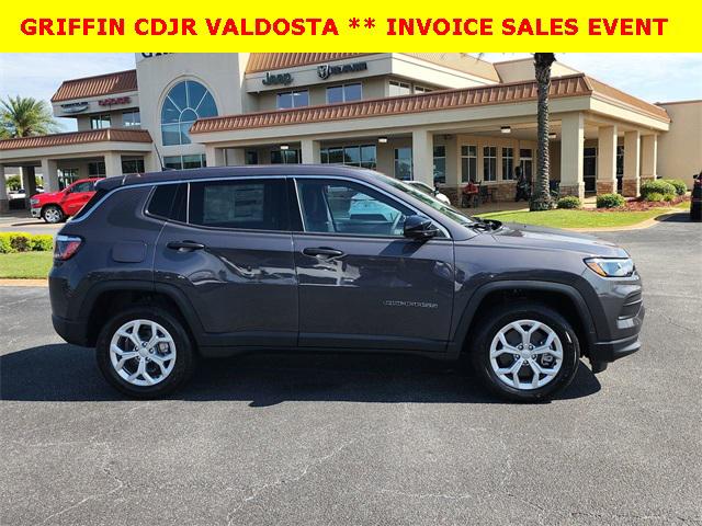 2024 Jeep Compass COMPASS SPORT 4X4