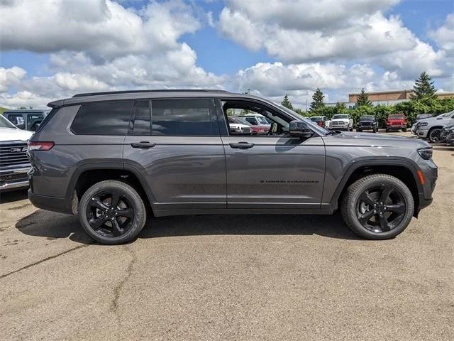 2024 Jeep Grand Cherokee GRAND CHEROKEE L LIMITED 4X4