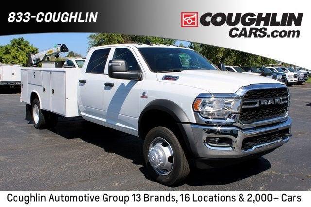 2024 RAM Ram 5500 Chassis Cab RAM 5500 TRADESMAN CHASSIS CREW CAB 4X4 84 CA 2024 RAM Ram 5500 Chassis Cab RAM 5500 TRADESMAN CHASSIS CREW CAB 4X4 84 CA