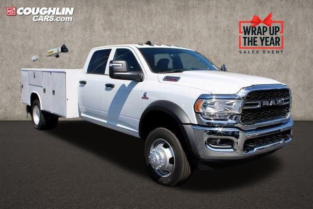 2024 RAM Ram 5500 Chassis Cab RAM 5500 TRADESMAN CHASSIS CREW CAB 4X4 84 CA