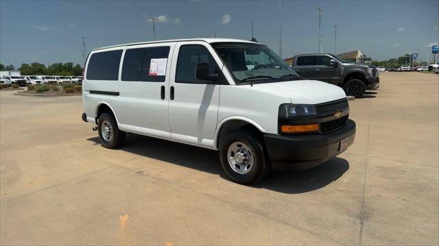 2023 Chevrolet Express Passenger RWD 3500 Regular Wheelbase LS