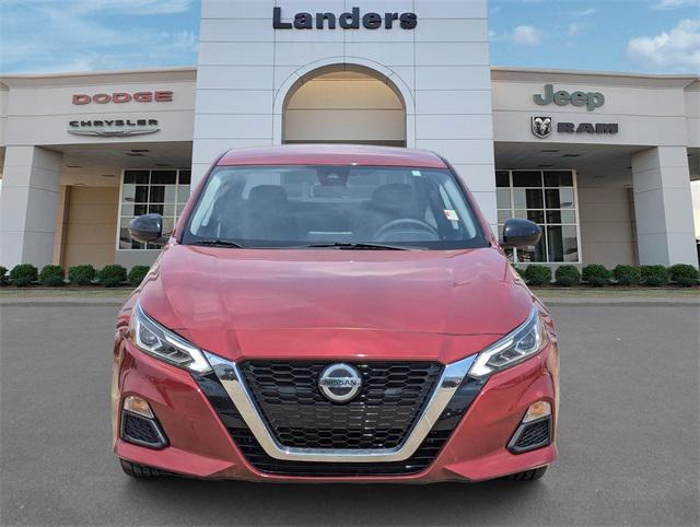 2021 Nissan Altima SR FWD