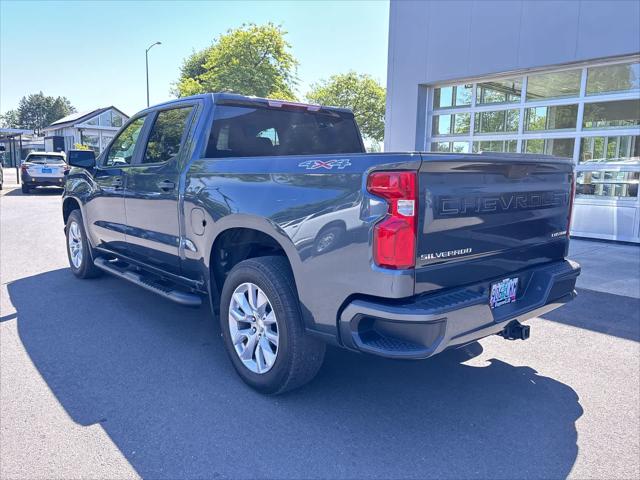 2020 Chevrolet Silverado 1500 4WD Crew Cab Short Bed Custom