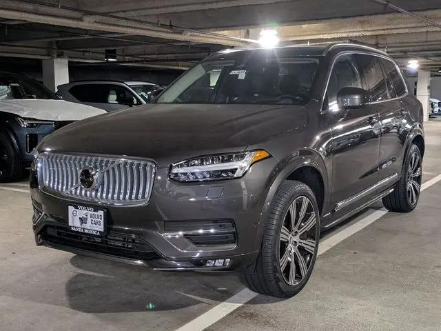2025 Volvo XC90 B6 Ultra