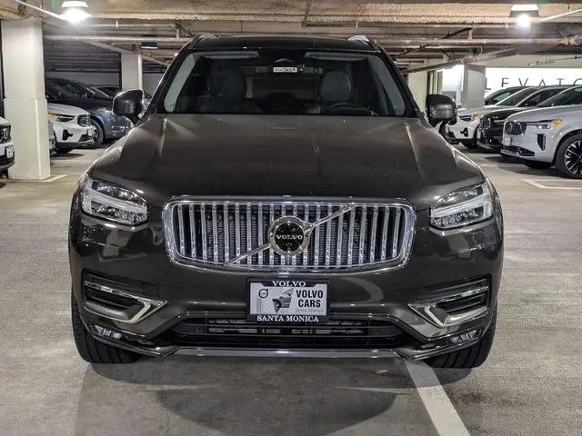 2025 Volvo XC90 B6 Ultra