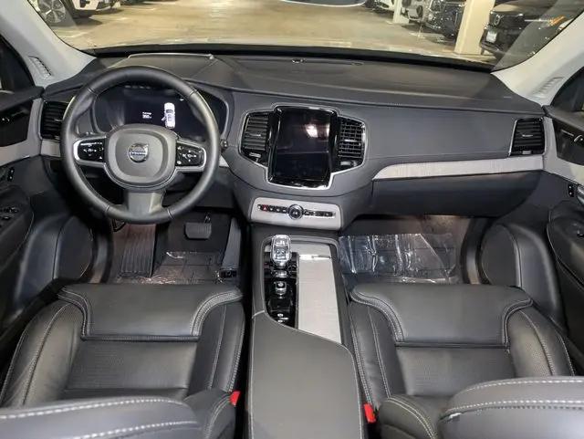 2025 Volvo XC90 B6 Ultra