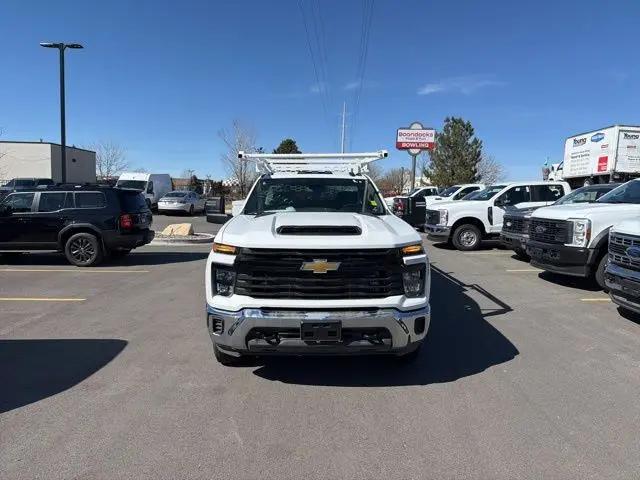 2024 Chevrolet Silverado 3500HD CC Work Truck