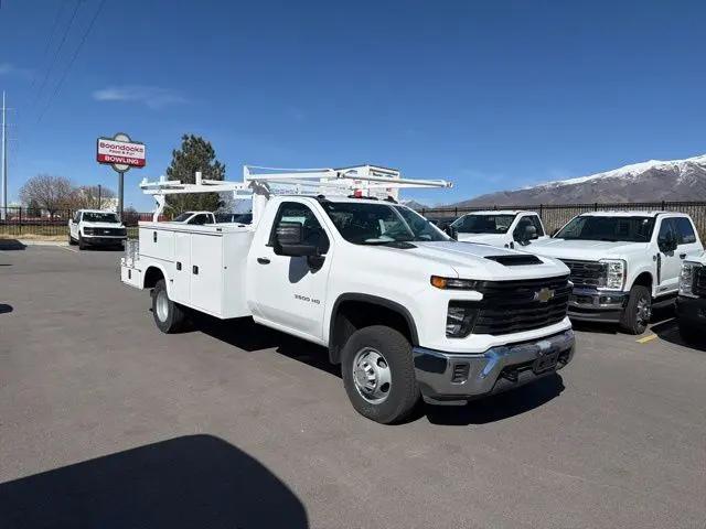 2024 Chevrolet Silverado 3500HD CC Work Truck