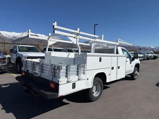 2024 Chevrolet Silverado 3500HD CC Work Truck