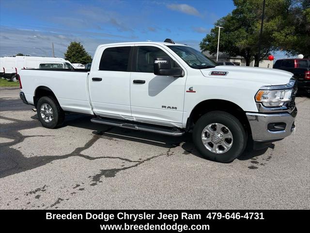 2024 RAM 3500 Big Horn Crew Cab 4x4 8 Box