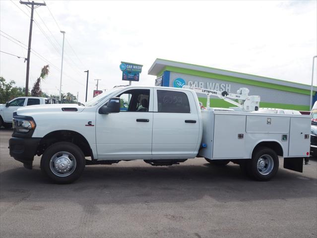 2024 RAM Ram 3500 Chassis Cab RAM 3500 TRADESMAN CREW CAB CHASSIS 4X4 60 CA