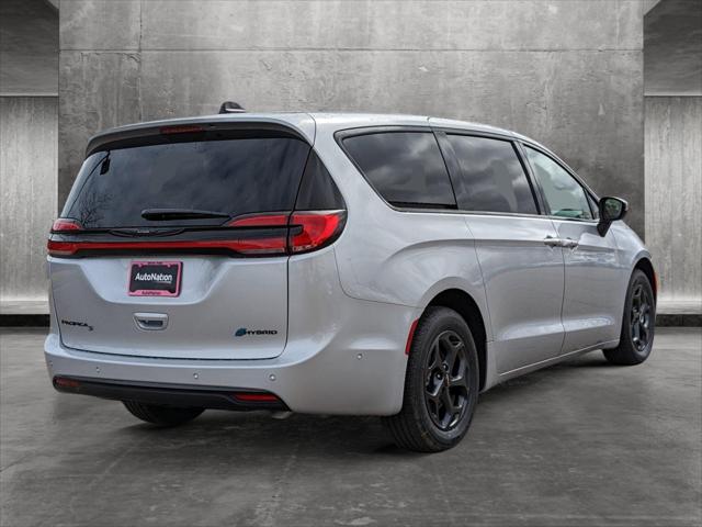 2023 Chrysler Pacifica Hybrid PACIFICA PLUG-IN HYBRID TOURING L