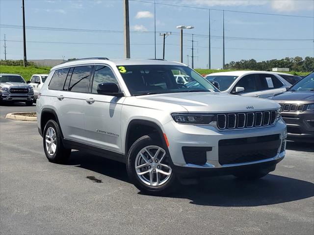 2023 Jeep Grand Cherokee L Laredo 4x2