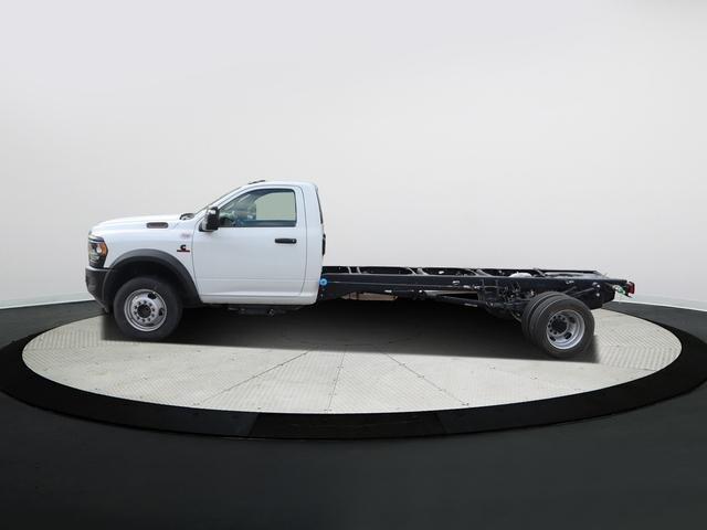 2024 RAM Ram 5500 Chassis Cab RAM 5500 TRADESMAN CHASSIS REGULAR CAB 4X2 120 CA 2024 RAM Ram 5500 Chassis Cab RAM 5500 TRADESMAN CHASSIS REGULAR CAB 4X2 120 CA