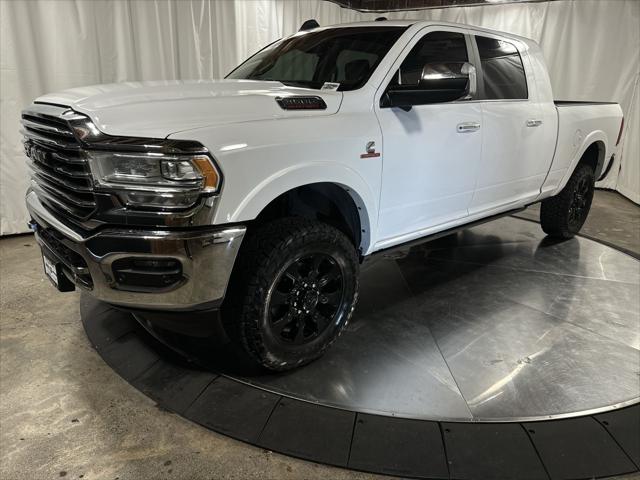 2020 RAM 3500 Laramie Longhorn Mega Cab 4x4 64 Box