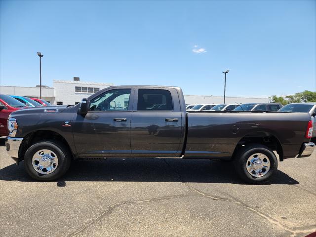 2024 RAM Ram 2500 RAM 2500 TRADESMAN CREW CAB 4X4 8 BOX