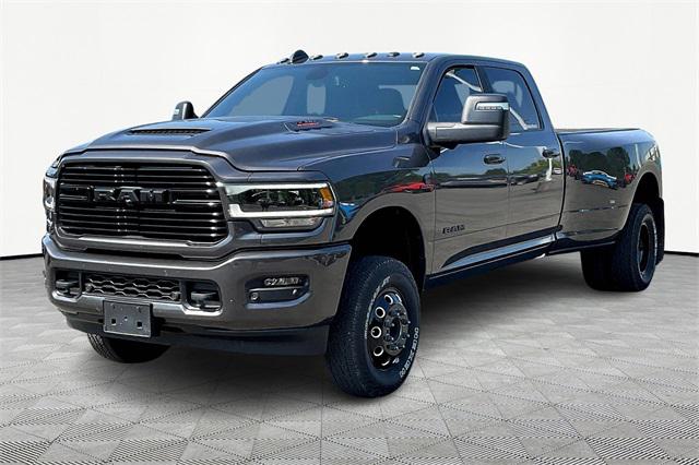 2024 RAM 3500 Laramie Crew Cab 4x4 8 Box