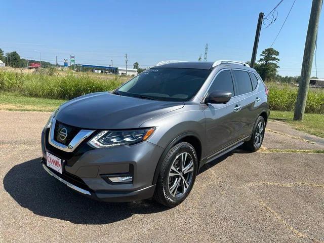 2017 Nissan Rogue SL