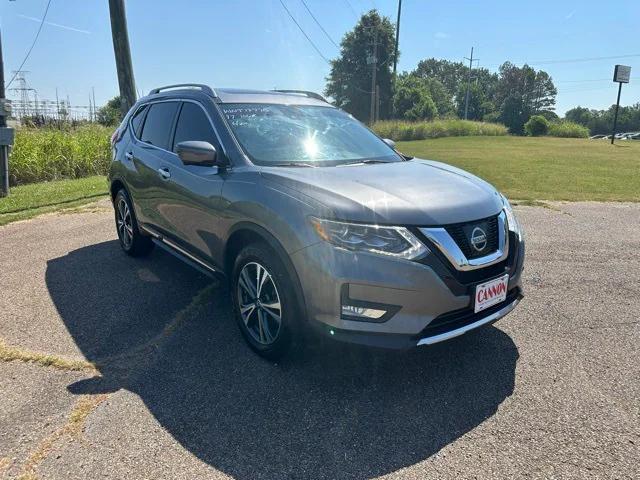 2017 Nissan Rogue SL