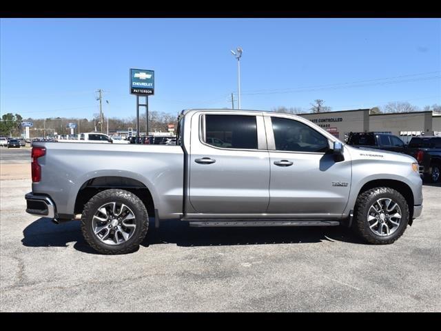 2023 Chevrolet Silverado 1500 2WD Crew Cab Short Bed LT